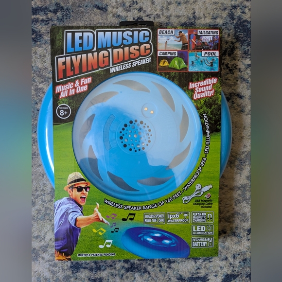 NWT Blazing Ledz Toy LED Music Flying Disc Wireless Speaker - Picture 4 of 5